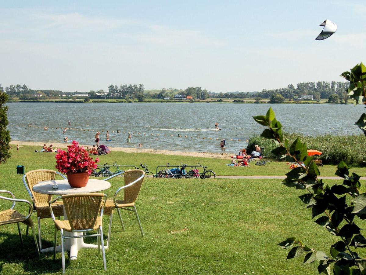 Lovely Holiday Home In Noordwijkerhout Near Lake Exteriér fotografie